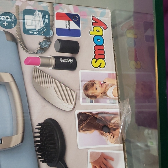 My Beauty Vanity - Picture 2 of 7